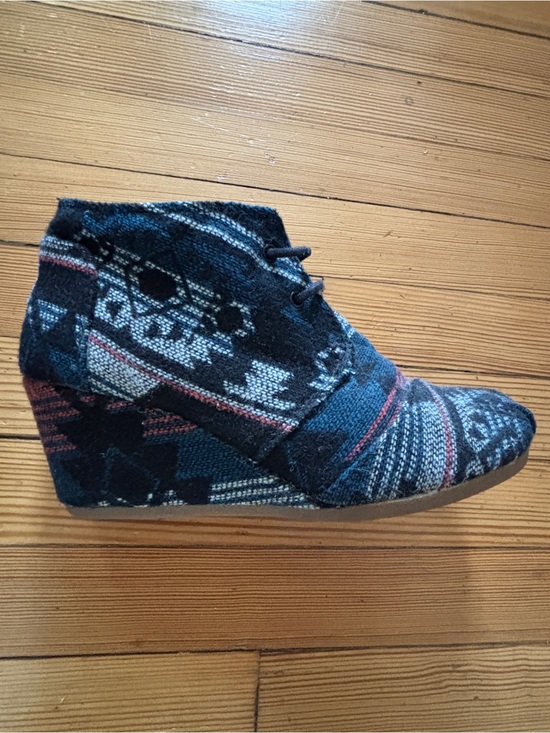 Toms Shoes - Toms Multicolor Woven Lace-Up Wedge Ankle Boots